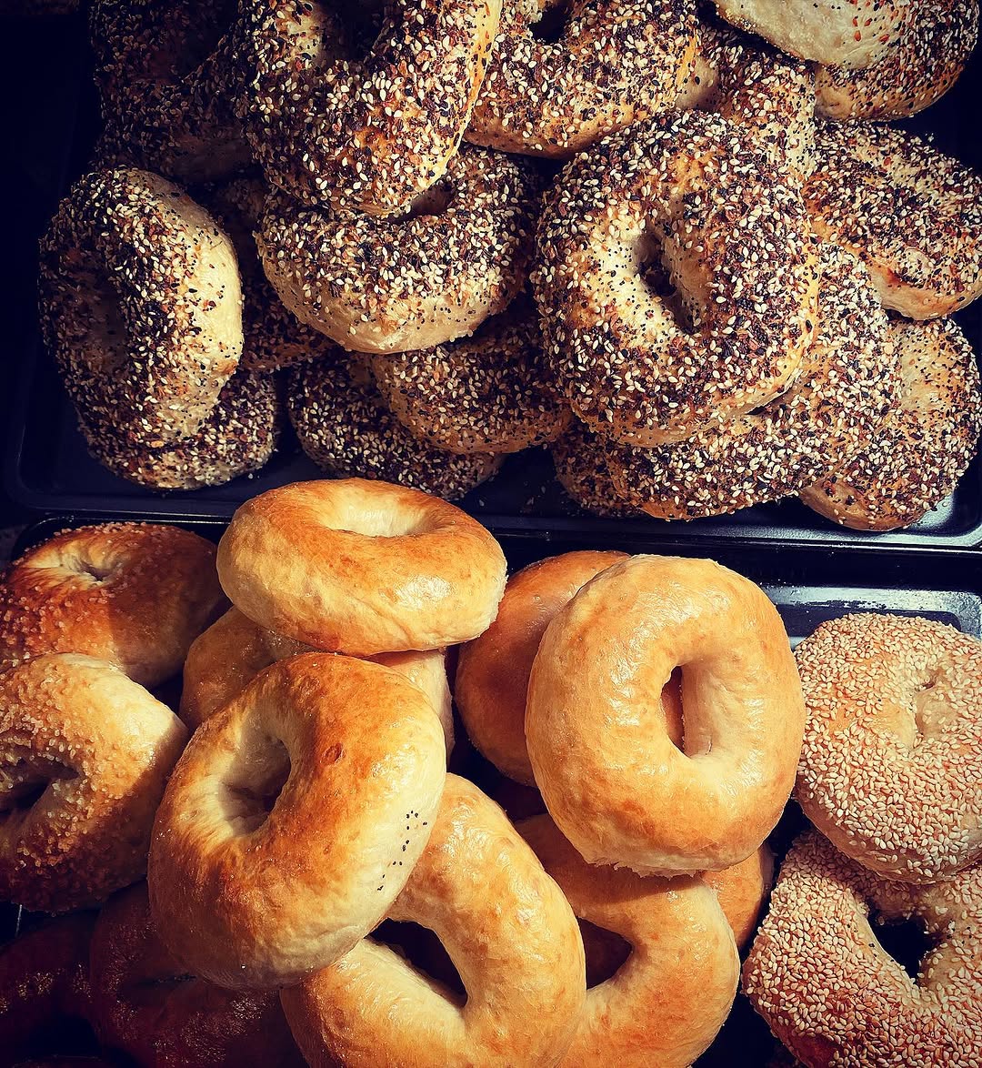 Built around <strong>bagels</strong> &amp; everyday <strong>favorites</strong>!
